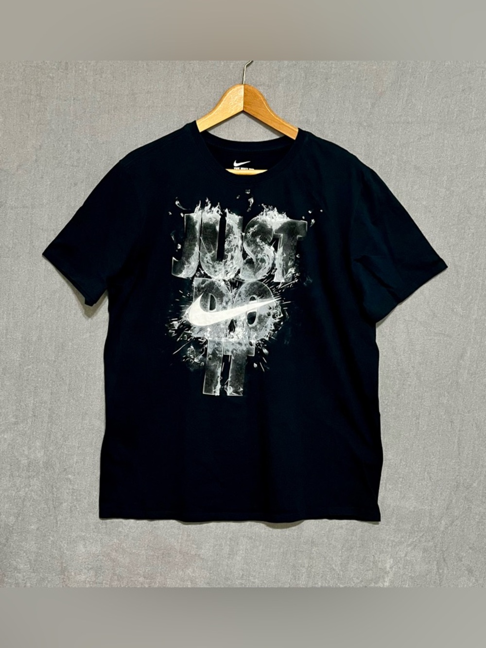 Nike Dark Blue Graphic 'Just Do It' Tee Size XL‎